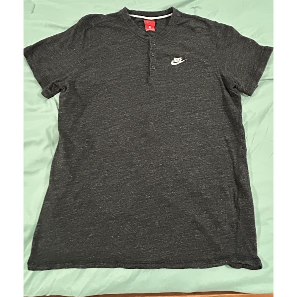 Nike Men's XL Heather Gray Henley Short Sleeve Shirt Cotton Athletic Casual